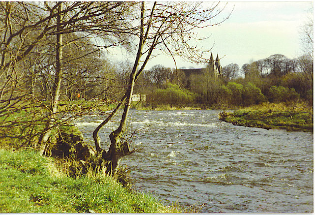 Nether Don and St. Macher's cathedral
